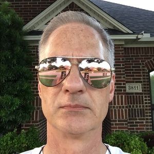 Meet your Posher, Tim